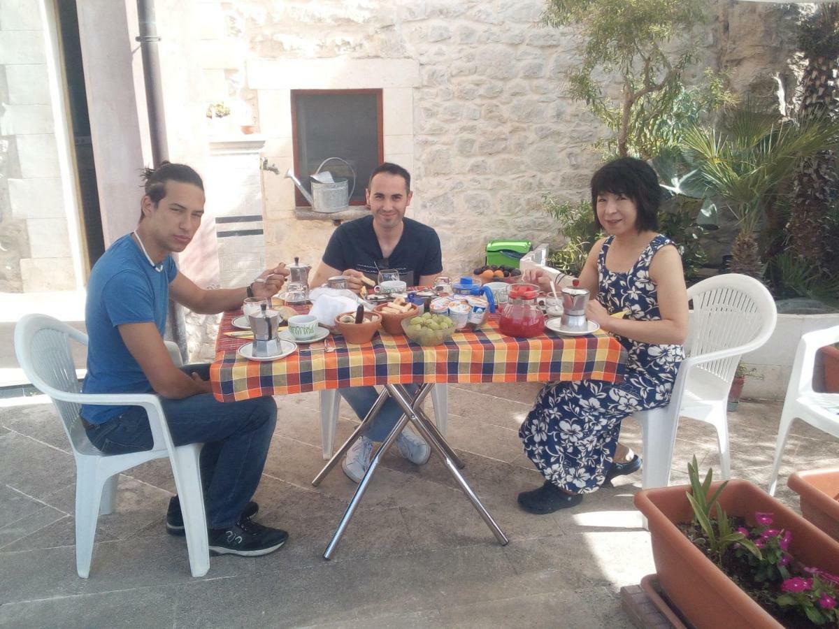 Ibla Vacanze Ragusa Buitenkant foto